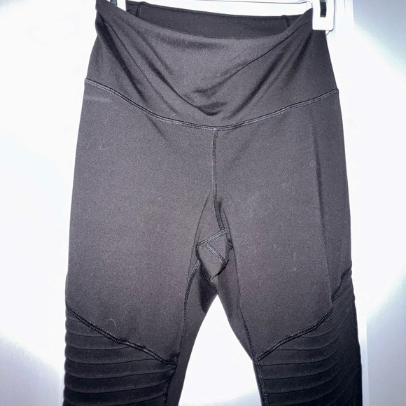 Old Navy Leggings Rockstar Moto Black women’s medium - Picture 1 of 5